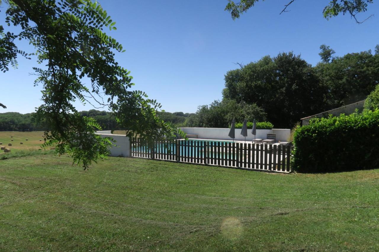 Canel Thezac  Exterior photo