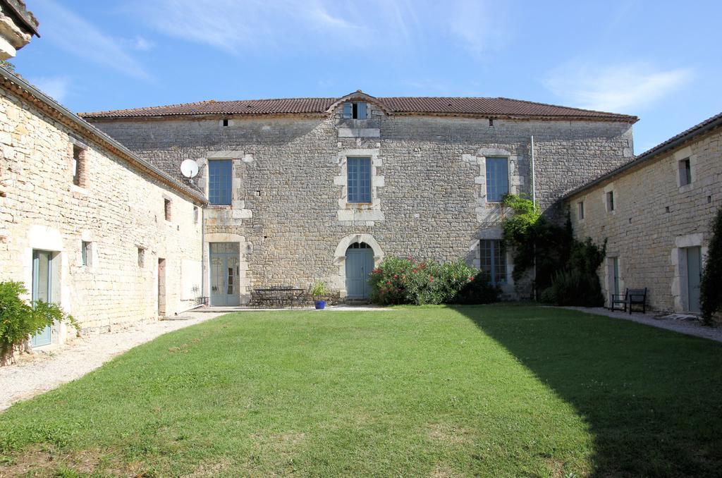 Canel Thezac  Exterior photo